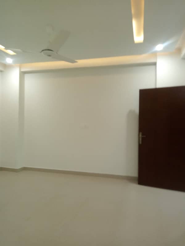 8 Floor Facing Lak Barnd New Apartment Available for Rent in Askari 11 Lahore 21