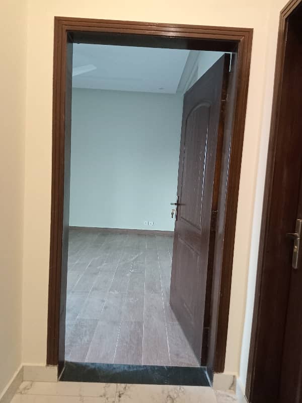 3 Bed Apartment Available For Sale In Askari 11 Lahore 3