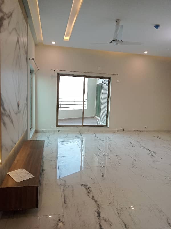 3 Bed Apartment Available For Sale In Askari 11 Lahore 15