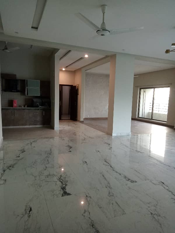 3 Bed Apartment Available For Sale In Askari 11 Lahore 19