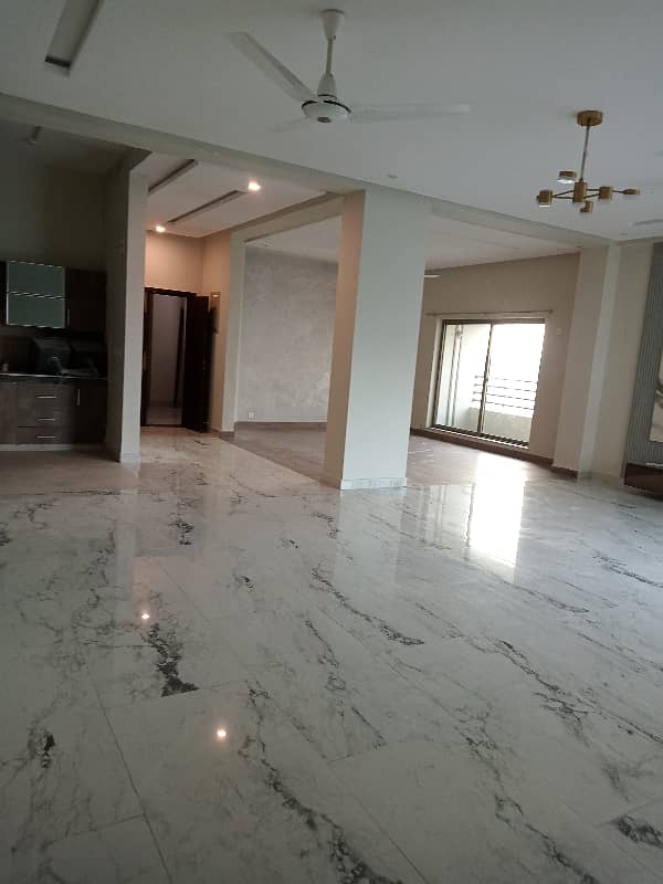 3 Bed Apartment Available For Sale In Askari 11 Lahore 23