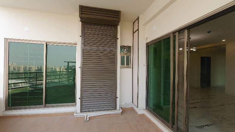 A Well Designed Prime Location Flat Is Up For sale In An Ideal Location In Lahore 23