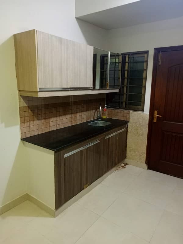 3 Bed Apartment Available For Sale In Askari 11 Lahore Pakistan 8