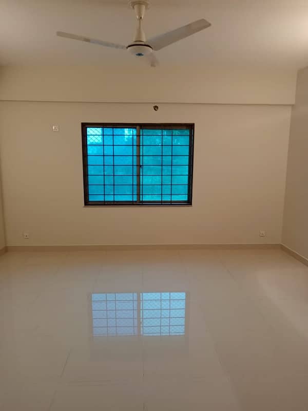 3 Bed Apartment Available For Sale In Askari 11 Lahore Pakistan 11