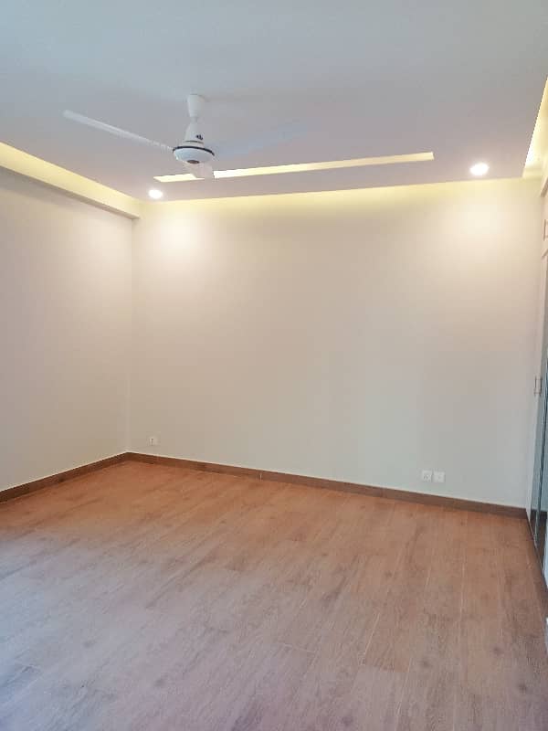 3 Bed Apartment Available For Sale In Askari 11 2