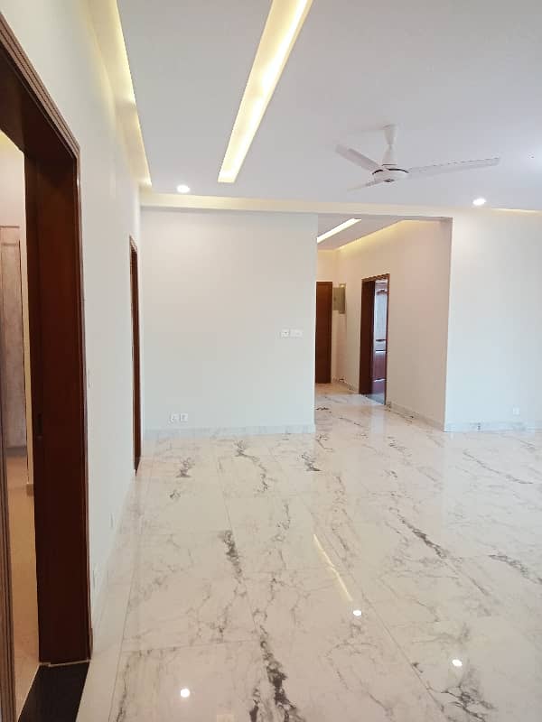 3 Bed Apartment Available For Sale In Askari 11 3