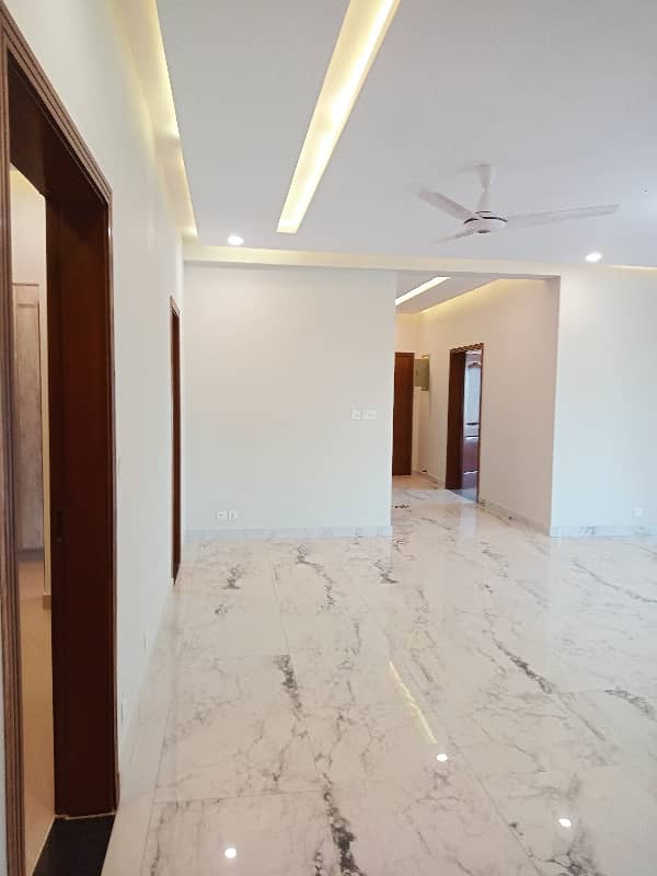 3 Bed Apartment Available For Sale In Askari 11 6