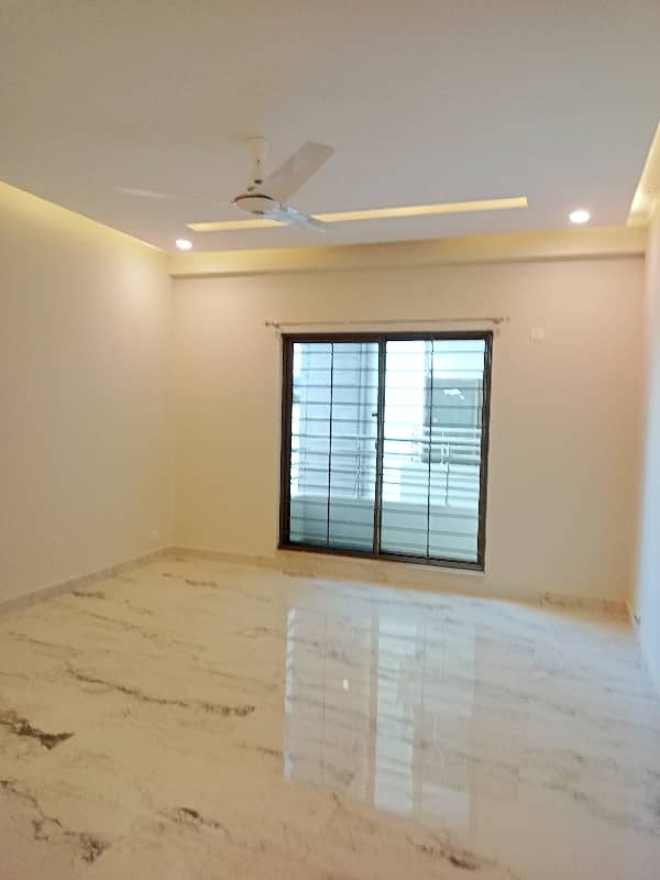 3 Bed Apartment Available For Sale In Askari 11 14