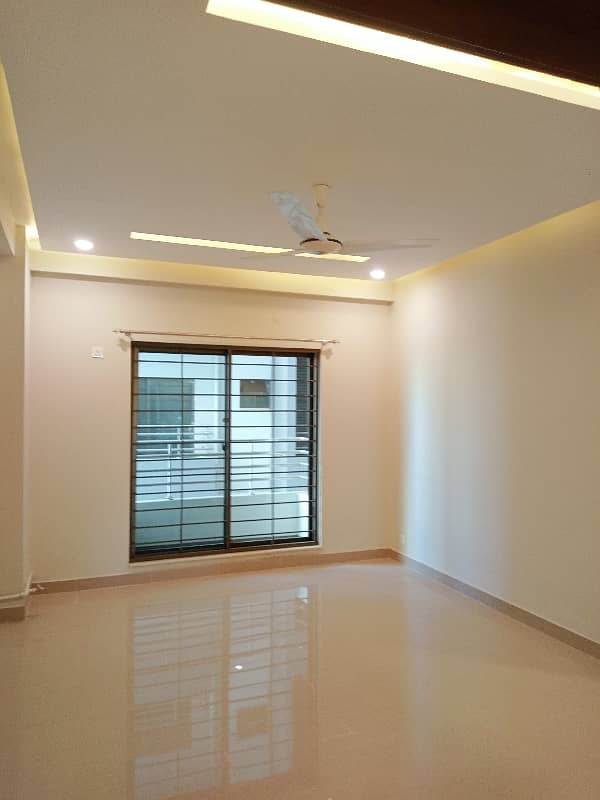 3 Bed Apartment Available For Sale In Askari 11 18