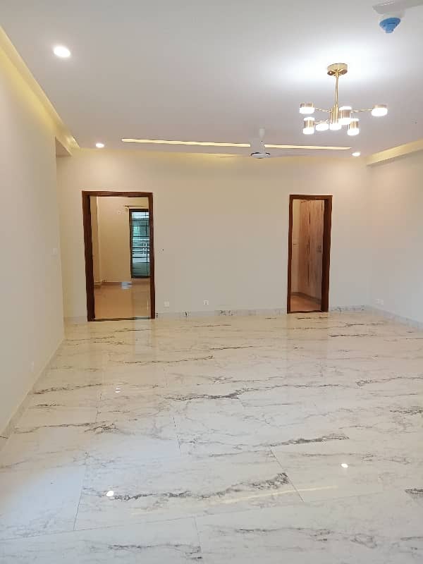 3 Bed Apartment Available For Sale In Askari 11 21