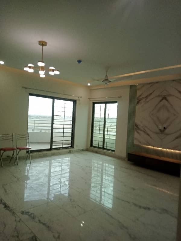 12 Marla 4 Bed Apartment Available For Rent In Askari 11 Lahore 16