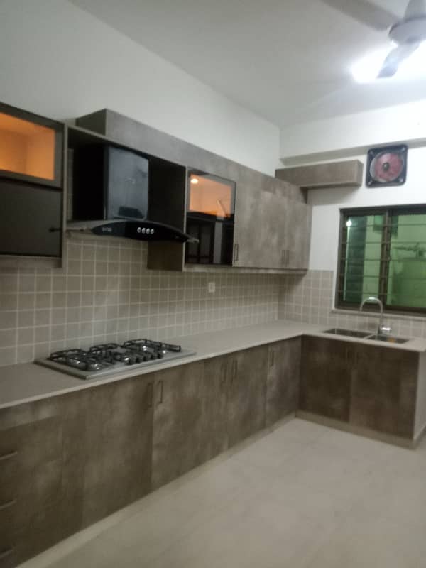 12 Marla 4 Bed Apartment Available For Rent In Askari 11 Lahore 20