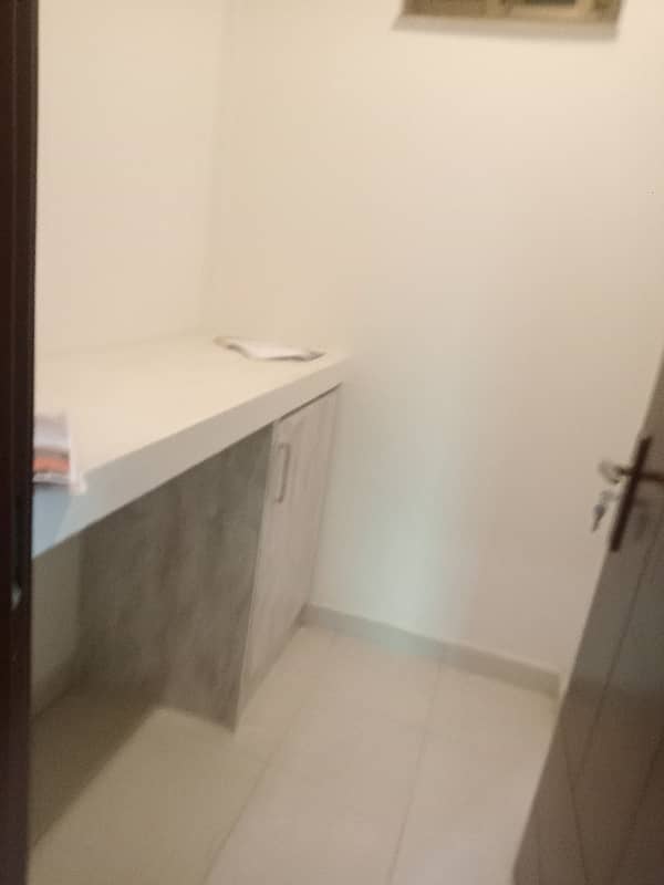 12 Marla 4 Bed Apartment Available For Rent In Askari 11 Lahore 23