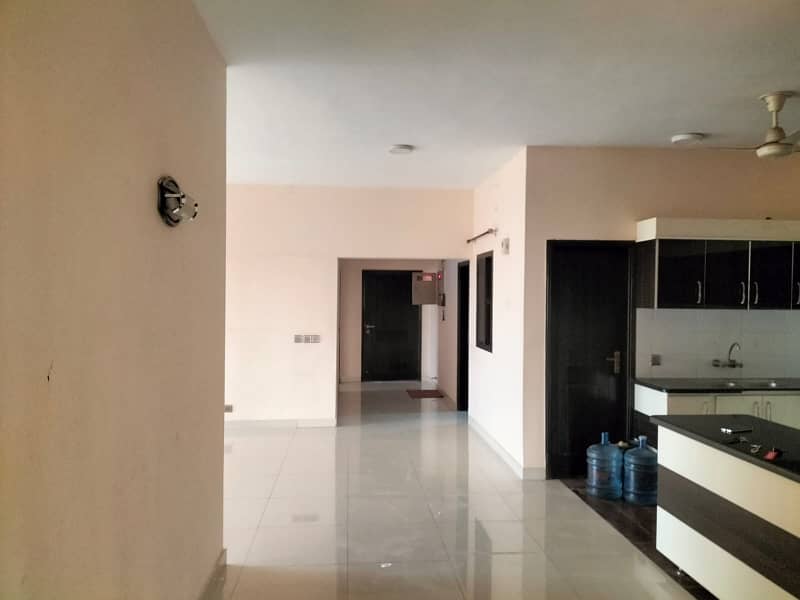 3 bed dd Flat on Rent in SAIMA JINNAH AVENUE MALIR CANTT KARACHI 6