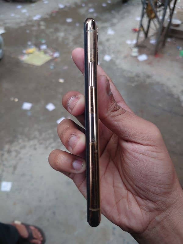 iPhone 11 pro no pta factory unlocked 5