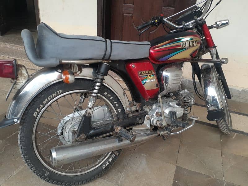 Yamaha 4  stroke 2010 model 0308-7362922 WhatsApp par connect kar lay 4