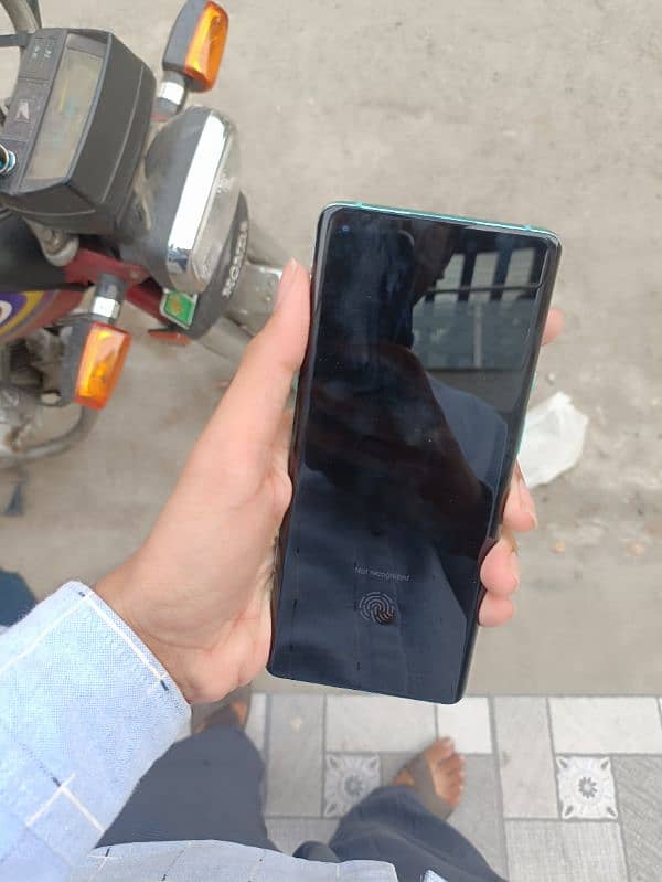 one plus 8 pro 12 256 duel sim urgent sale 5