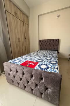 Cozy Single Bed with Mattress – Perfect for Comfort & Space-Saving!