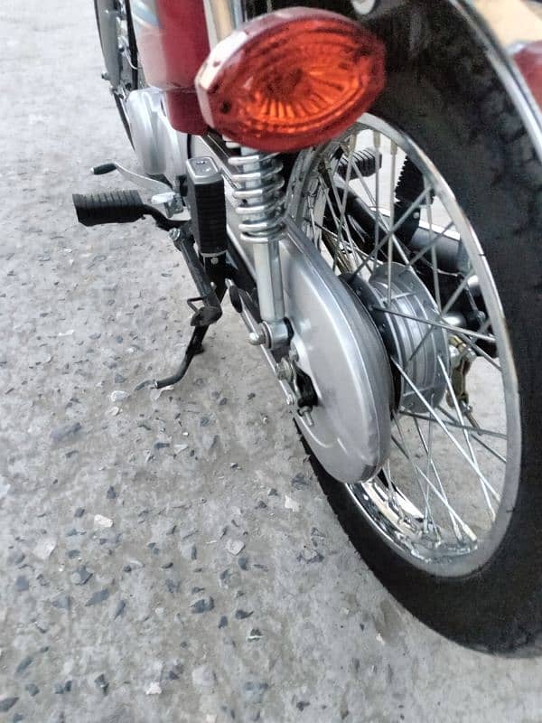 Honda CG125 model,2024 Islamabad number 6