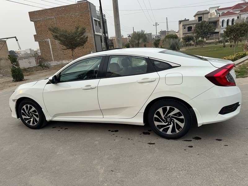 Honda Civic Oriel 2016 12