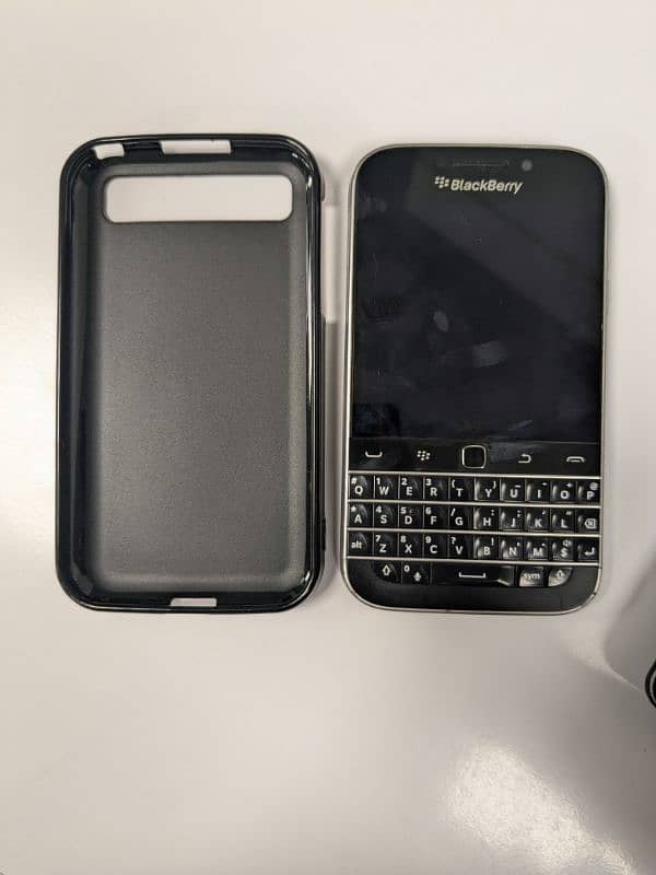 Blackberry Classic 0