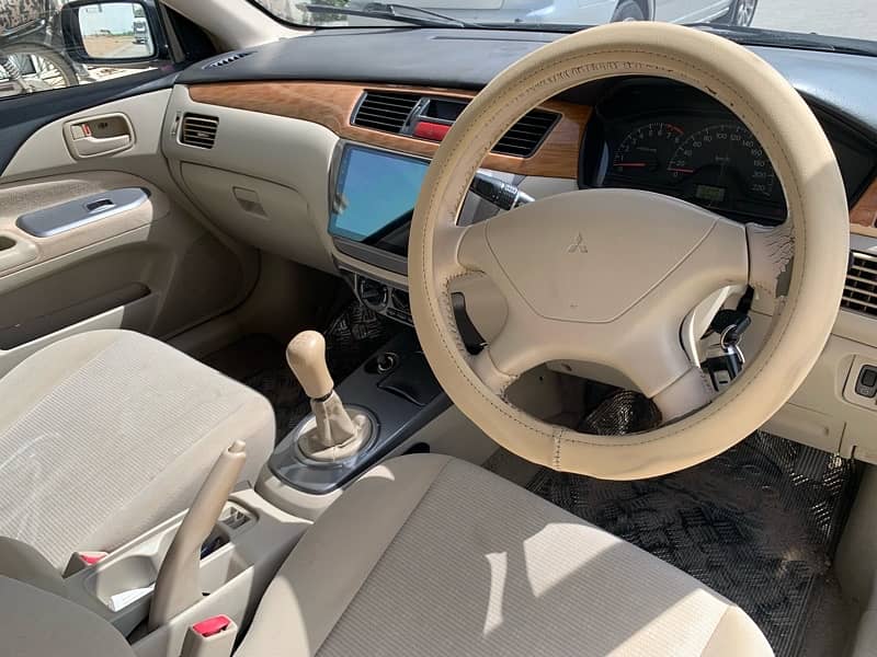 Mitsubishi Lancer 2005 7