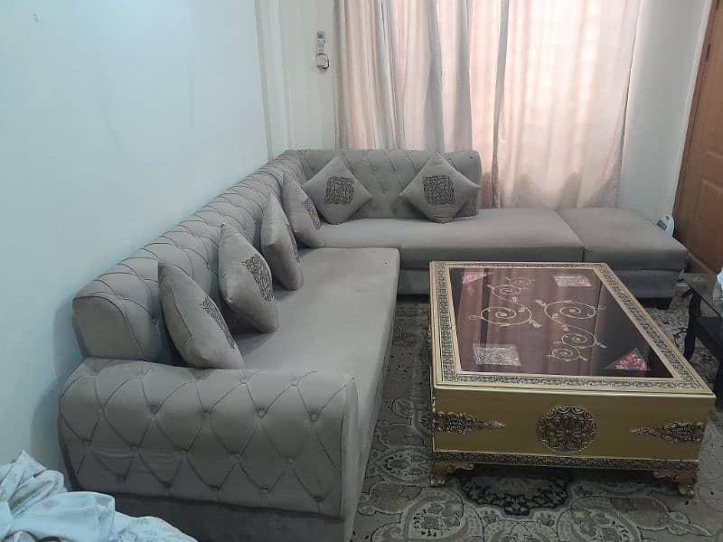 L Shaped 7-seater sofa set along with Fancy Central Table for sale 7