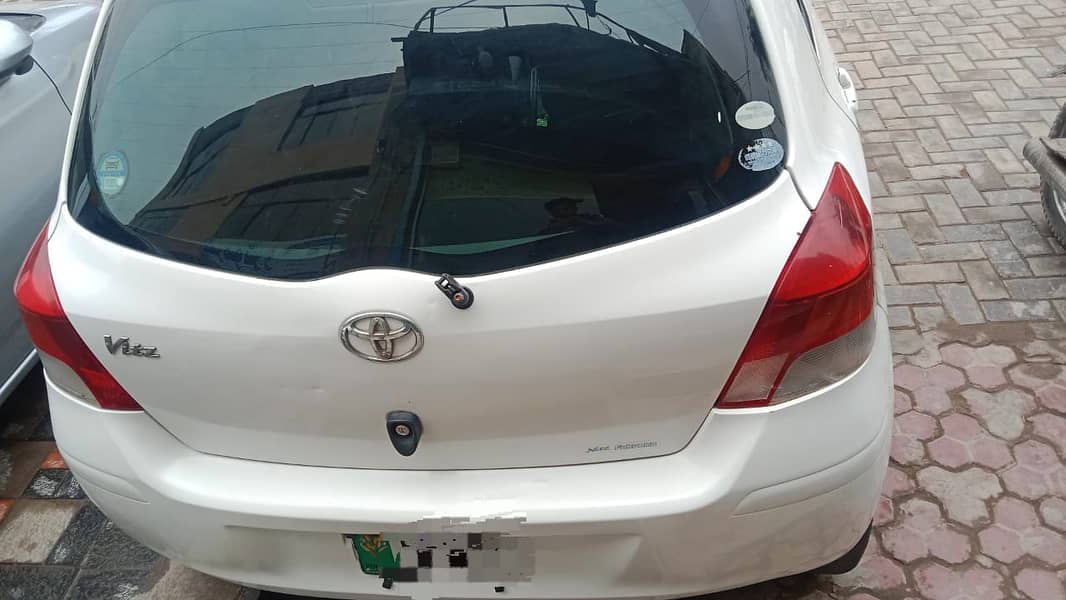 Toyota Vitz 3