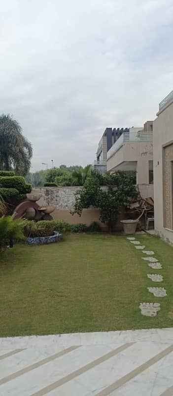 1 Kanal Full House For Sale In B Block DHA Phase 5 Lahore 4