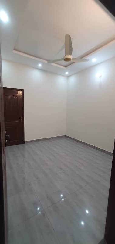 Main Ferozpur Road Prime Location 5 Marla House Aavialbe For Sale 7