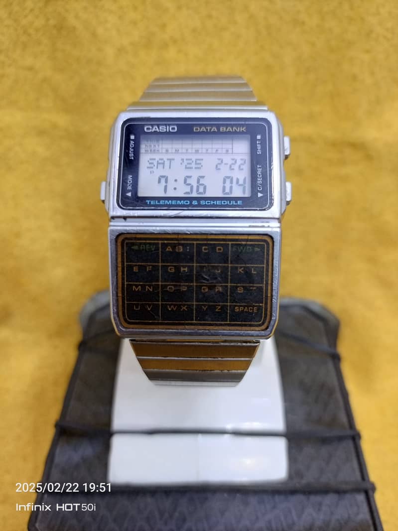 Casio vintage watch 0