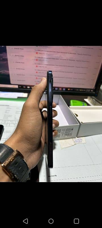 Infinix Hot 40 3