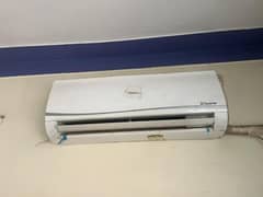 Haier 1.5 ton DC inverter heat and cool AC