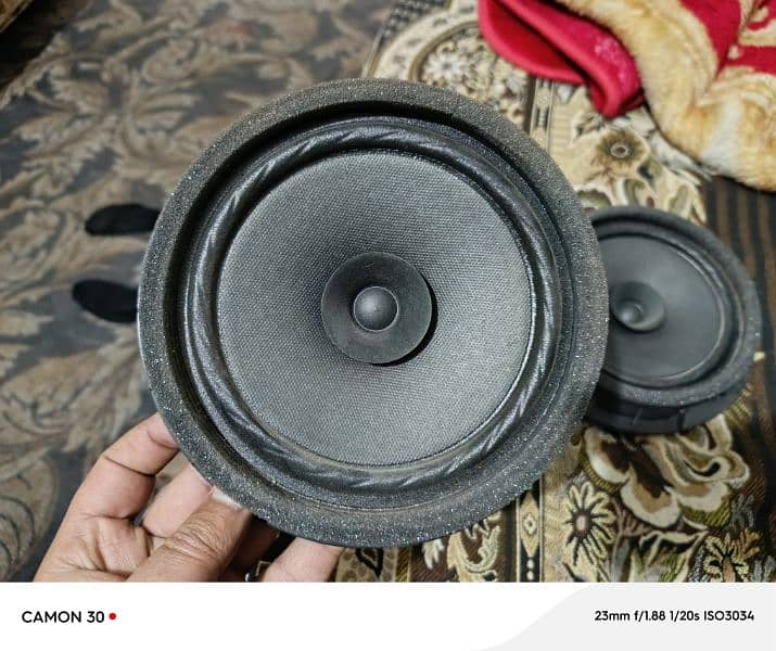 Suzuki Alto vxl 100% original speaker 3