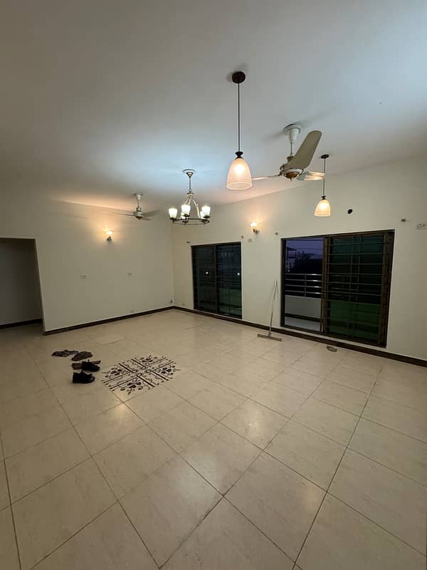 3 Bedroom Neat & Clean Apartment For Rent 0