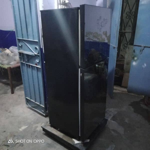 pel refrigerator urgent sell 5