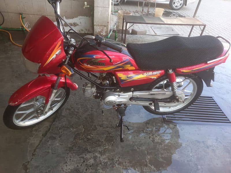 United 100 CC Bike 0