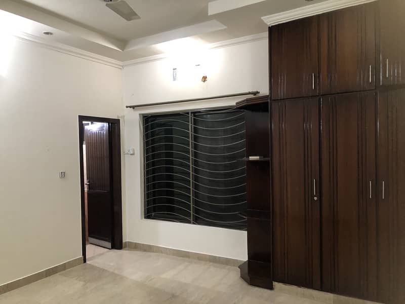 10 Marla Upper Portion in Sui Gas Housing Society At Prime Location 6