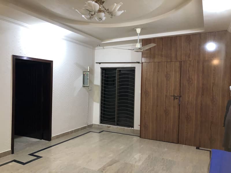 10 Marla Upper Portion in Sui Gas Housing Society At Prime Location 8