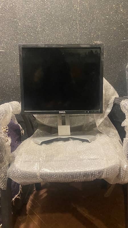 Dell  19 inch LCD 0