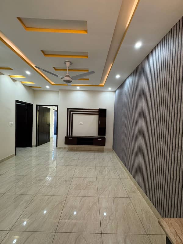 5 MARLA BRAND NEW PAIR HOUSE FOR SALE IN PARK VIEW CITY LAHORE 4