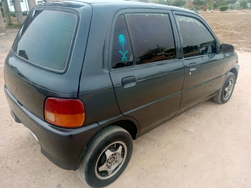 Daihatsu Coure 2006 3