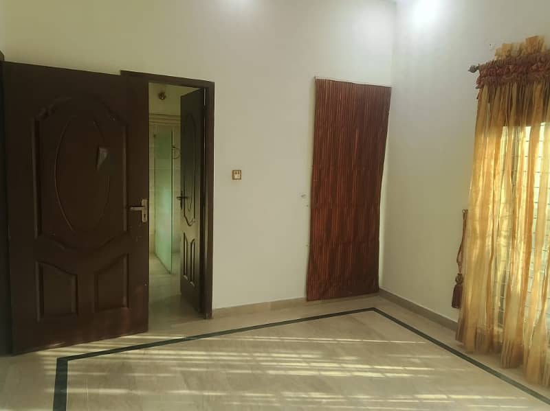 5 Marla Beautiful House Available For Rent In DHA Phase 5,Block D, Lahore Cantt. 3