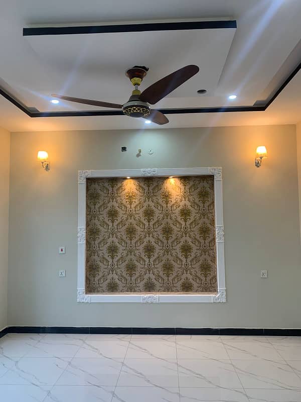 5 MARLA BRAND NEW HOUSE FOR SALE IN PARK VIEW CITY LAHORE 1