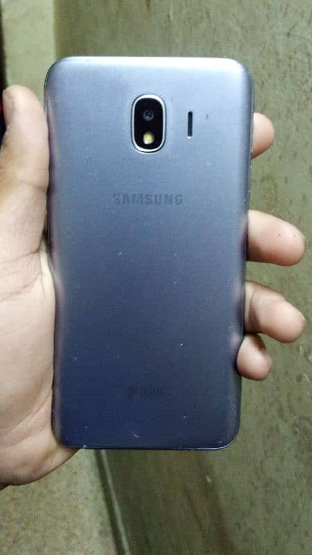 Samsung J4 0