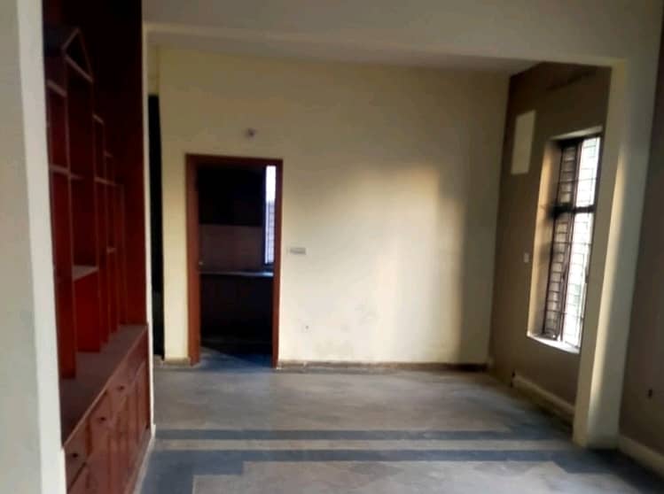 Reserve A Centrally Located House In Garden Town - Tipu Block 2