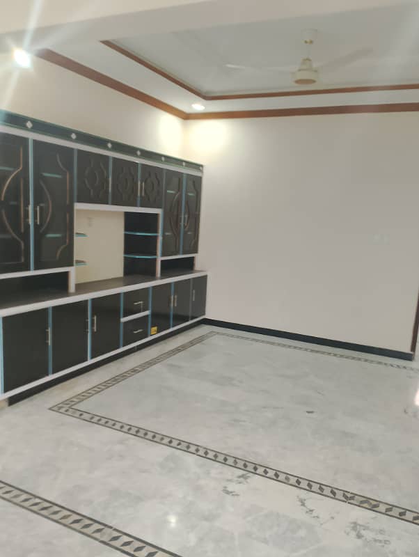 Family flate for rent with 2 bedrooms in Khanna dak Sanam Chowk isb 2