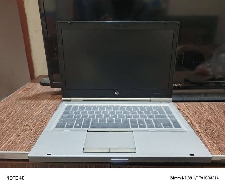 HP Elite book 8470p 500GB Hard 1