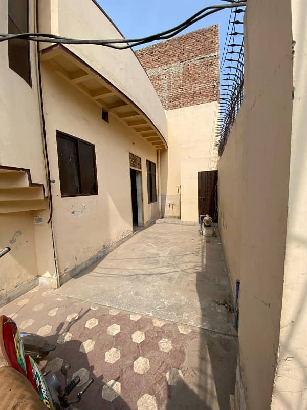 5 marla single storey house near Shalimar metro station Shalimar colony bosan road multan 1