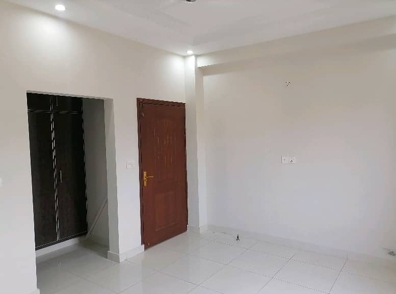 You Can Find A Gorgeous Flat For Rent In Askari 11 - Sector B 2